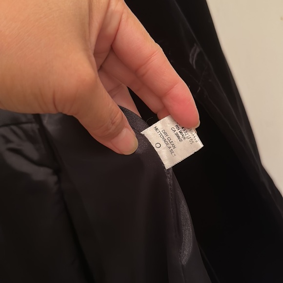 Coat - Picture 7 of 8